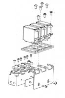 Servo holder for 3-way rotary piston valve